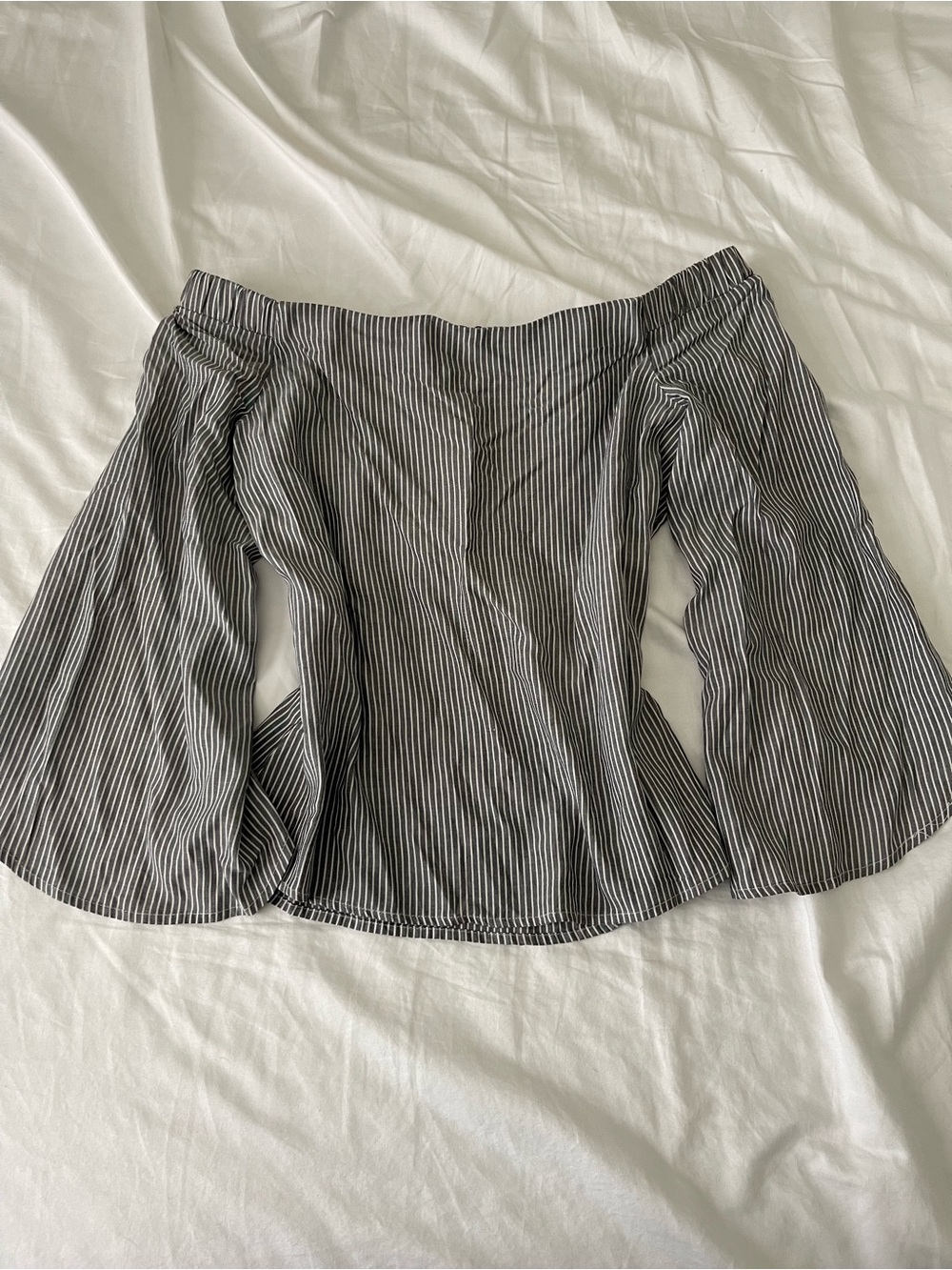 Striped Off-Shoulder Women’s Top size small